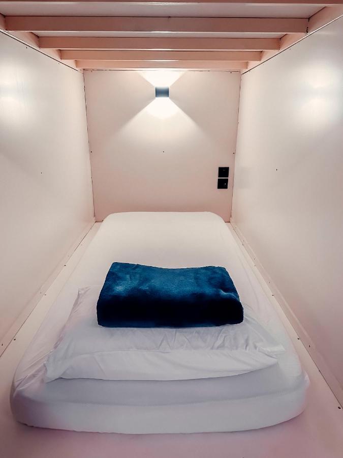 Single Bed Mixed Dormitory Room,1330334423:JPEG