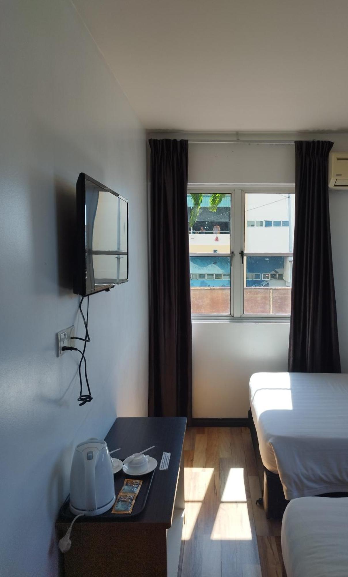Deluxe Twin Room with Sea View
