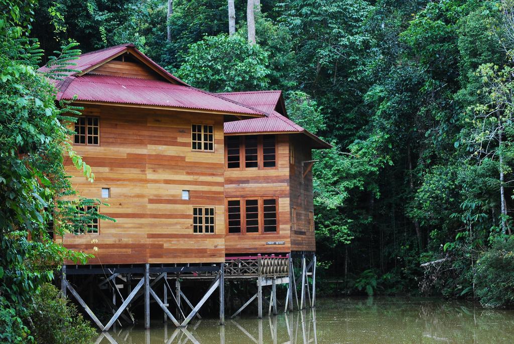 Meranti Chalet