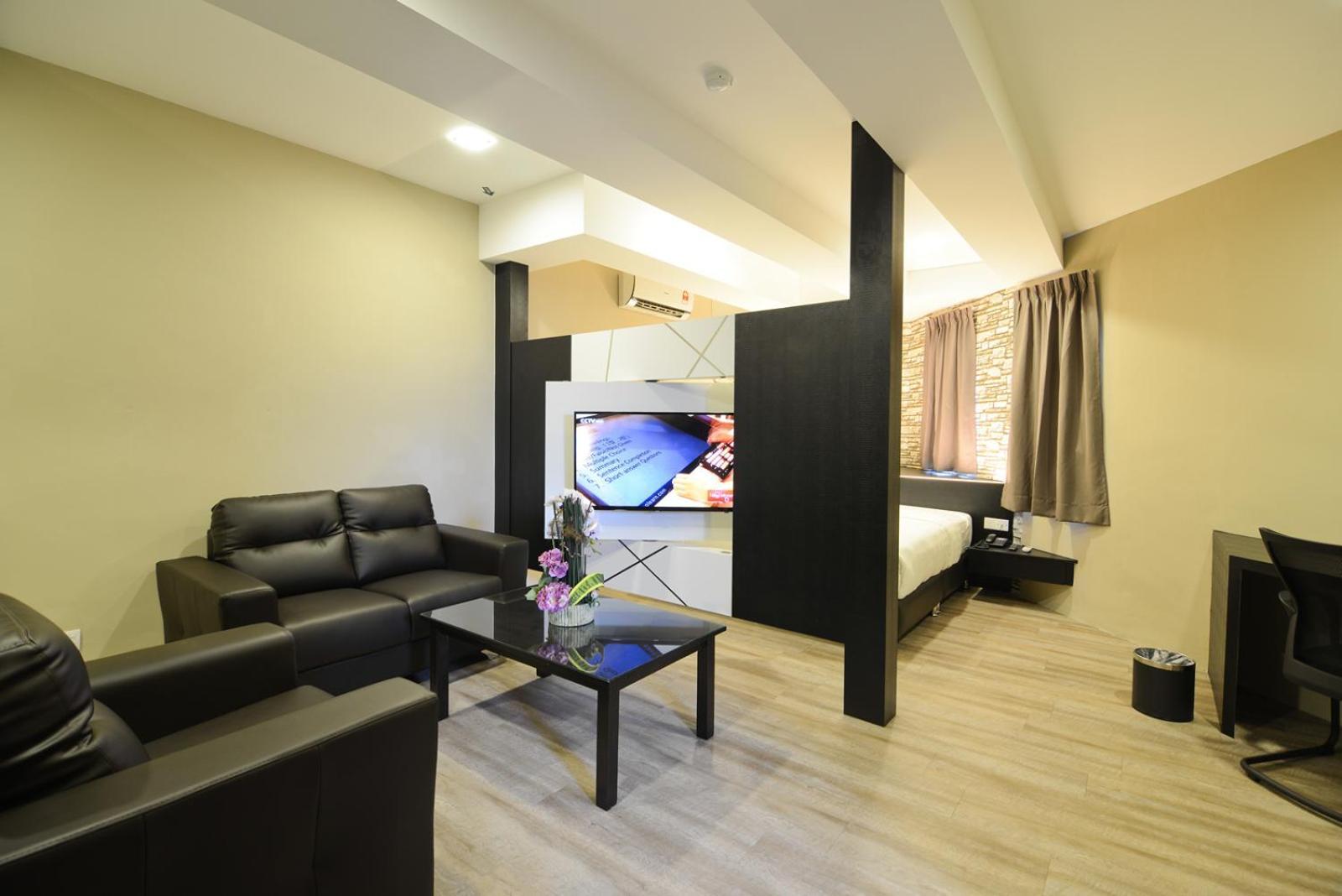 Junior Suite,702463390:JPEG