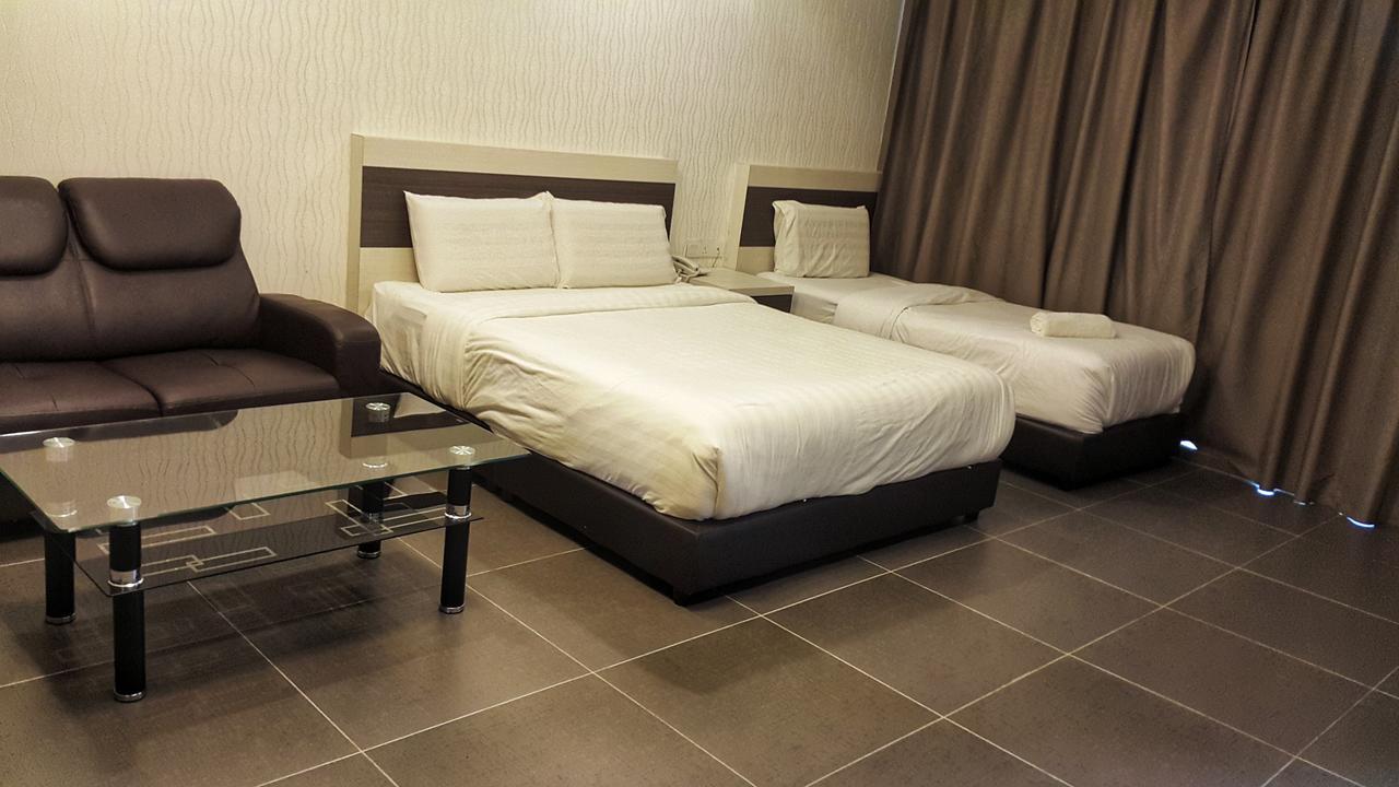 Triple Room,666666009:JPEG