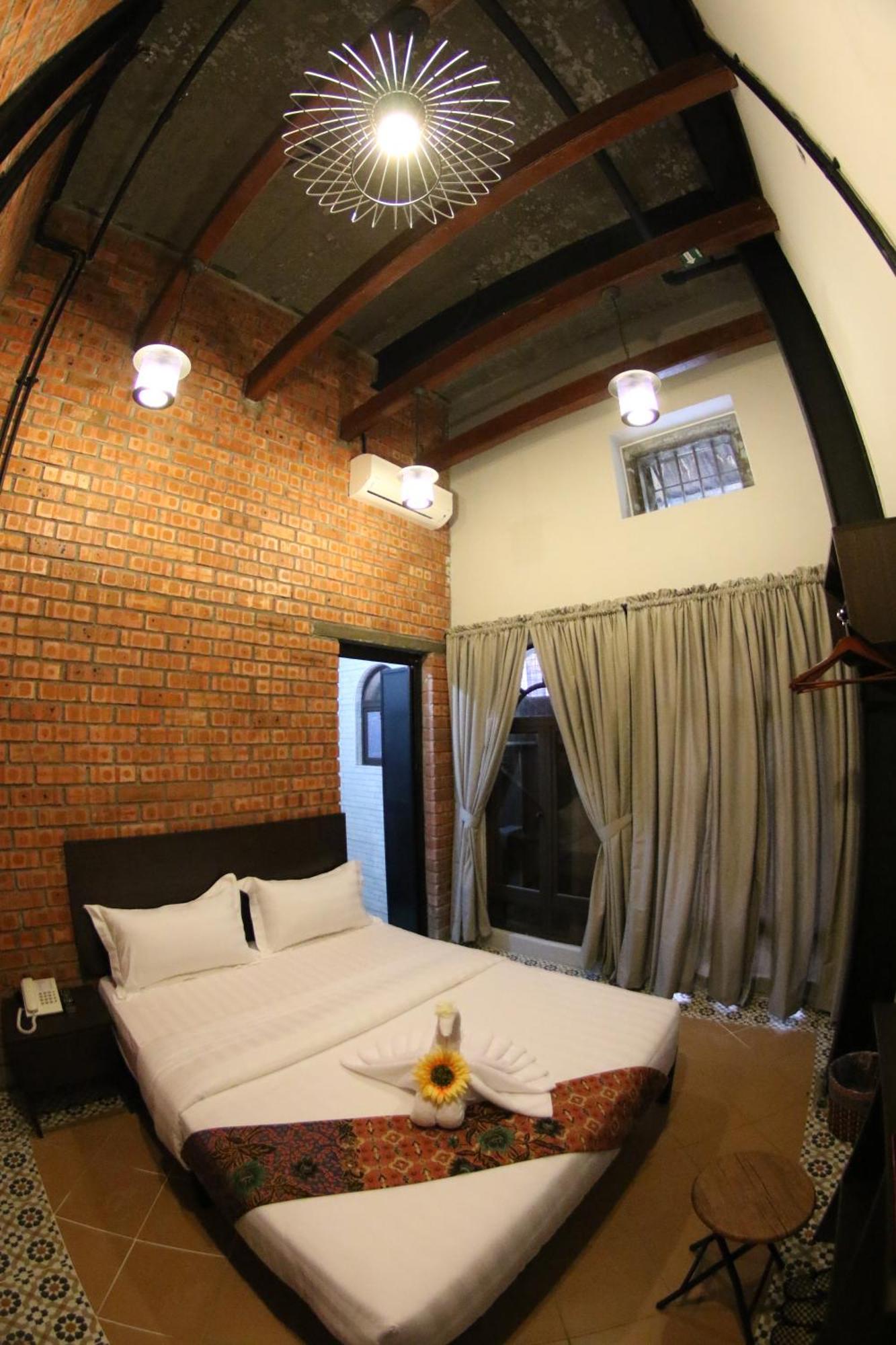 Double Room,1227984908:JPEG