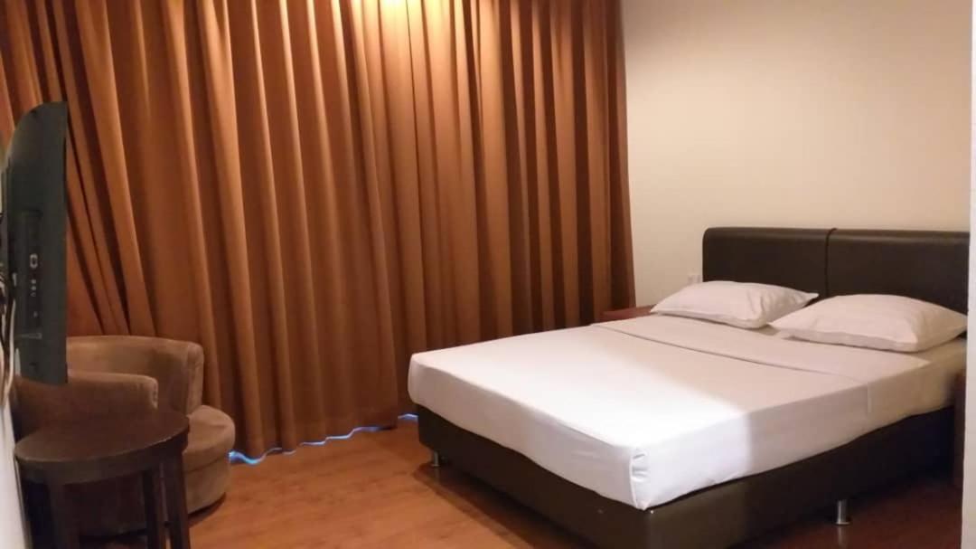Superior Queen Room,925630507:JPEG