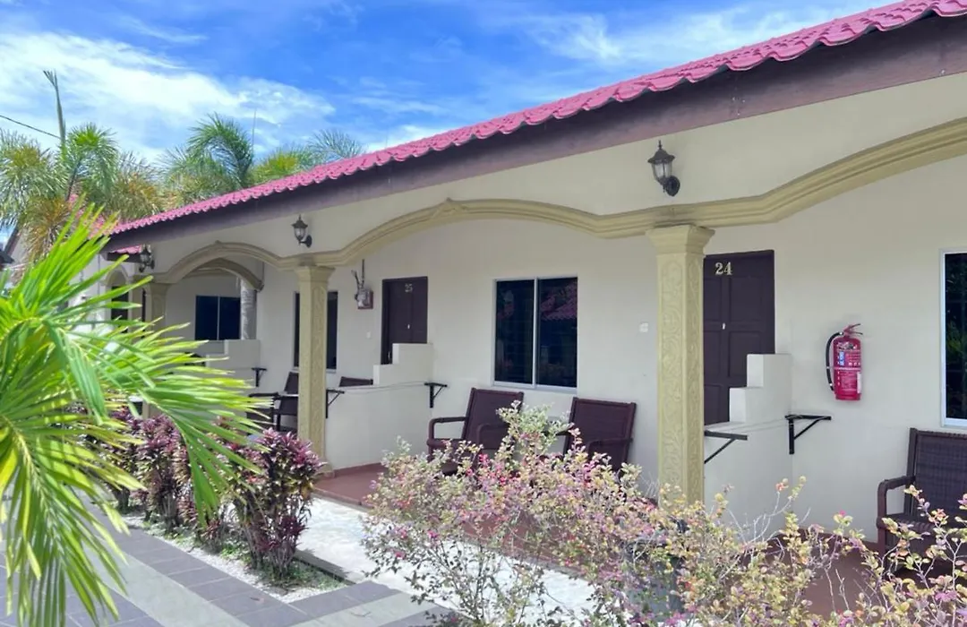 Dhania Cenang Beach Motel-1