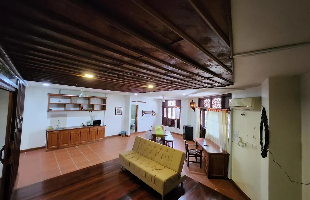 Uptown Eco Hotel-1