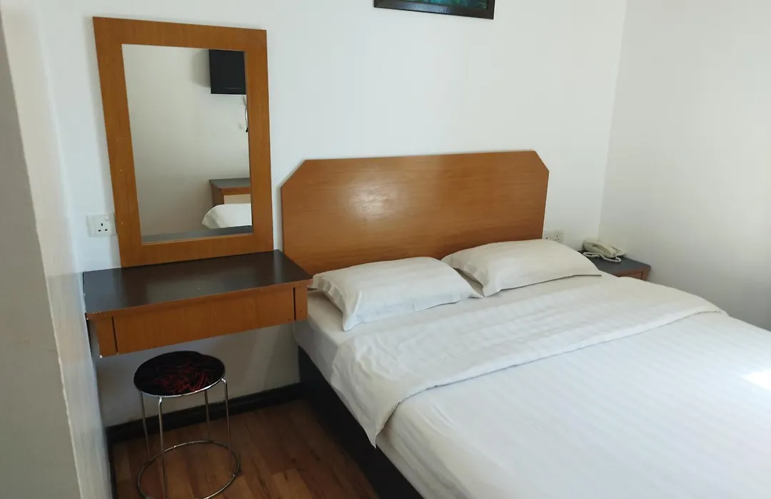 Marine Bay Hotel-1