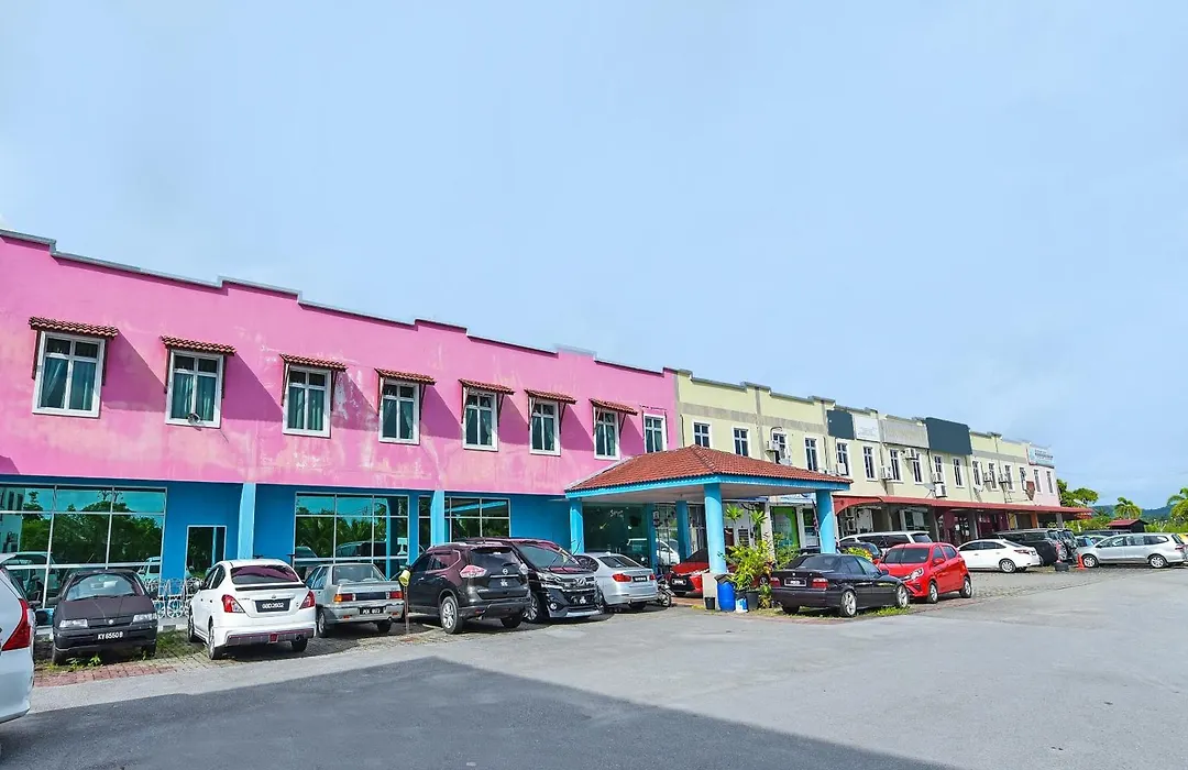Hotel O Senyum Inn-1