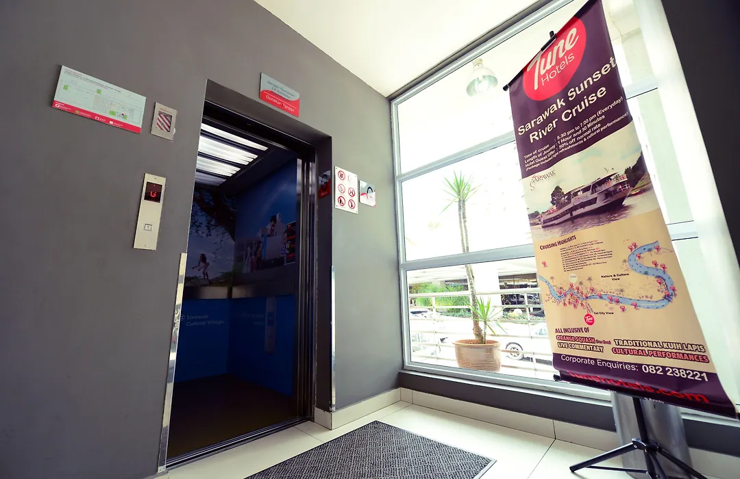 Tune Hotel - Waterfront Kuching-1