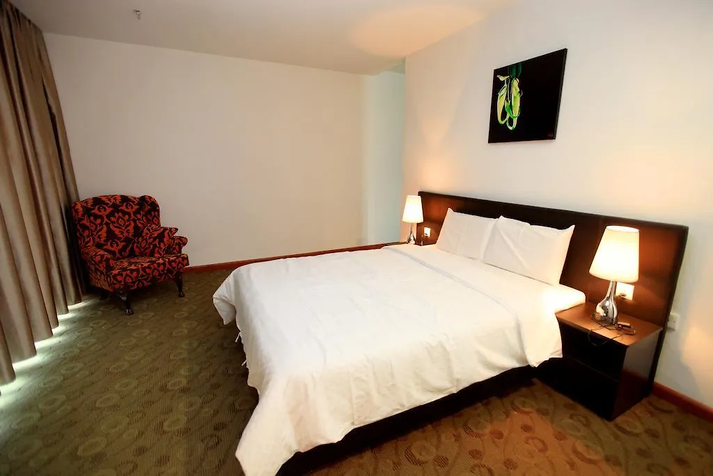 Merdeka Suites Hotel-1