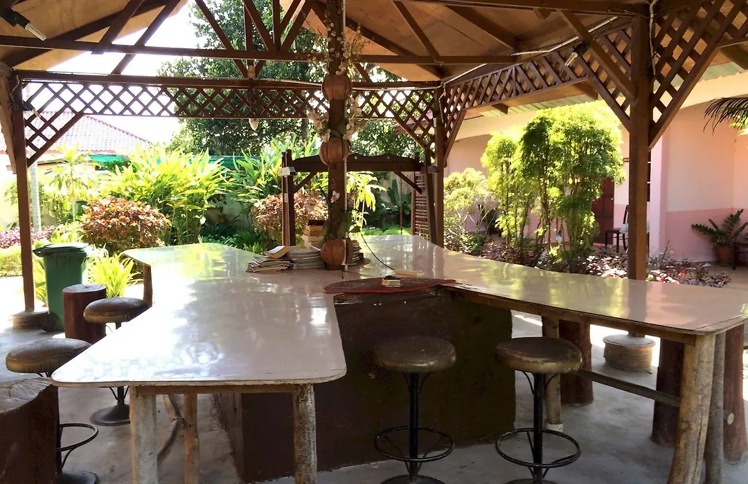 Desa Motel-1