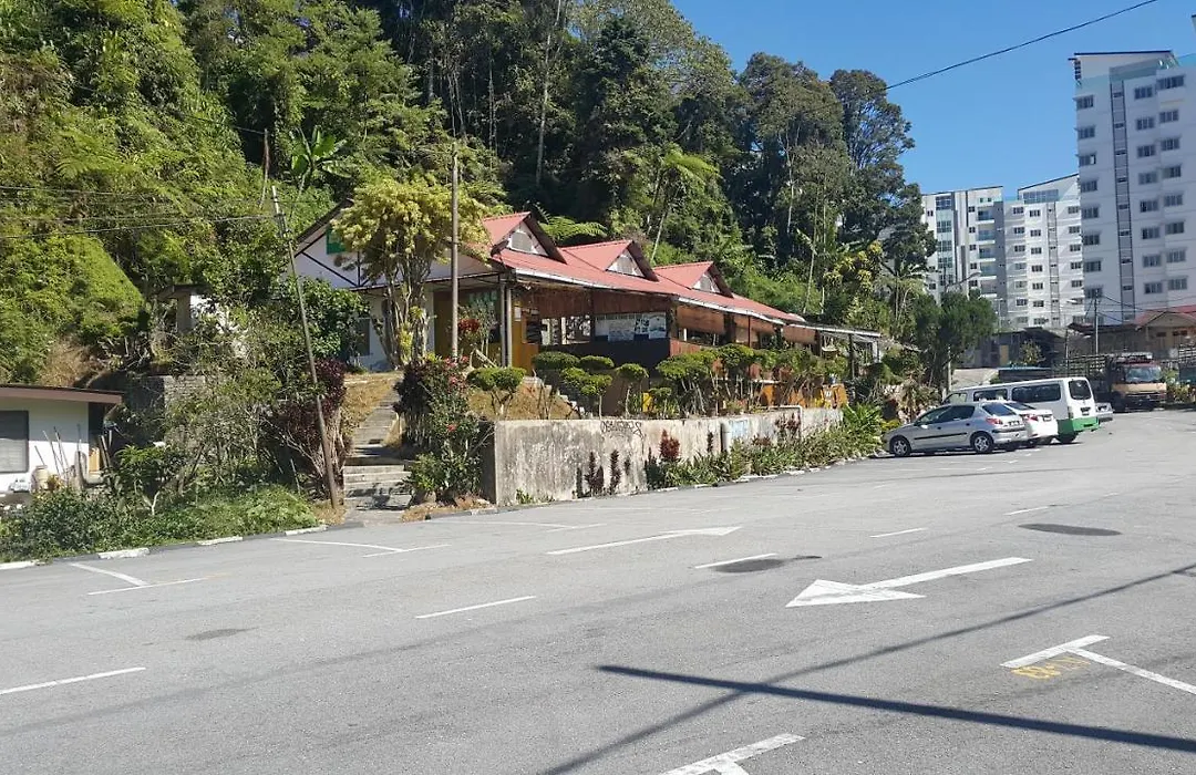 Alora Budget Inn-1