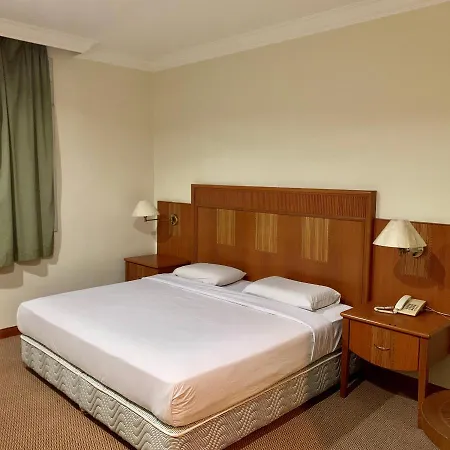 New Grand Hotel-2