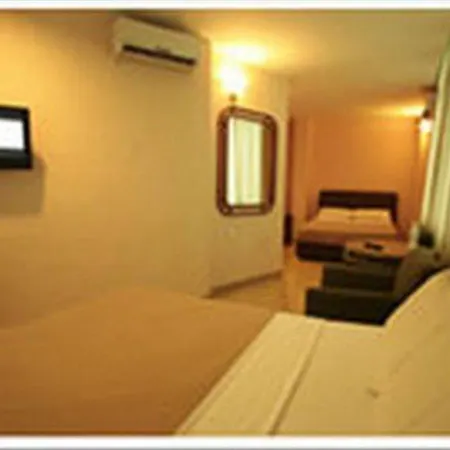 Hotel Reko Inn-3