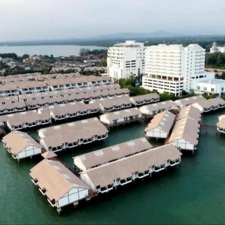 Wonderland Private Chalet At Port Dickson-3