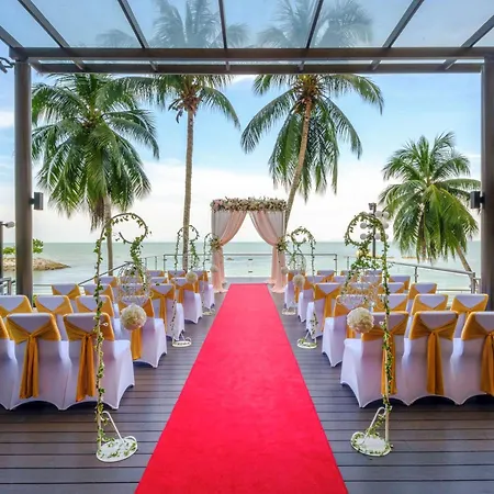 Mercure Penang Beach-3