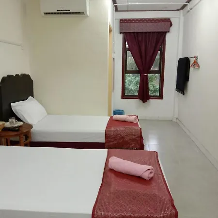 Nipah River View Bajet Hotel-2