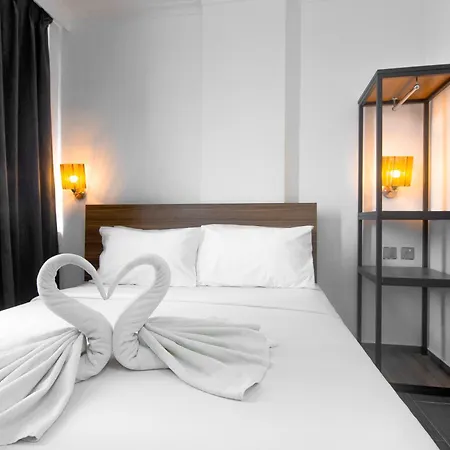 Tune Hotel - Waterfront Kuching-3