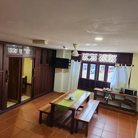 Uptown Eco Hotel-2