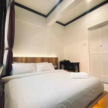 Leisure Lodge-2