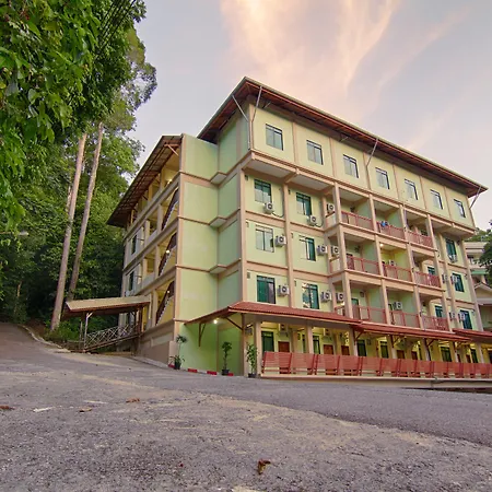 Borneo Tropical Rainforest Resort-2