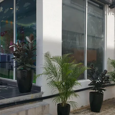 9 Square Hotel - Seri Kembangan-3