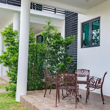 Hermitage Boutique House-3