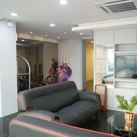 Double Happiness Hotel-3