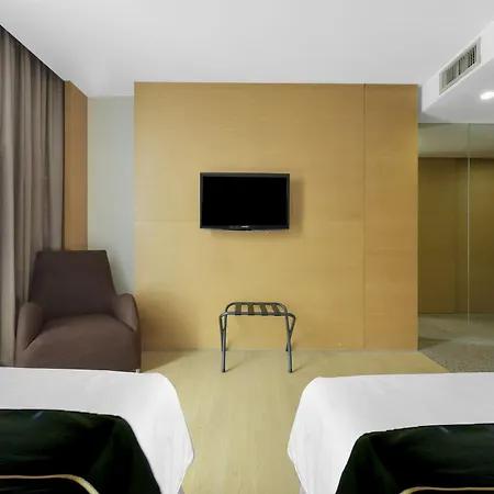 Sunday Hotel Subang-3