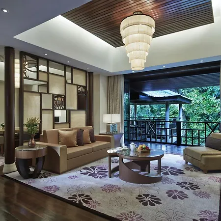 Mulu Marriott Resort-2