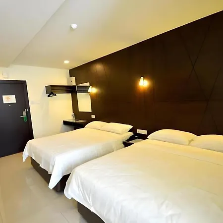 Cathay Hotel-3