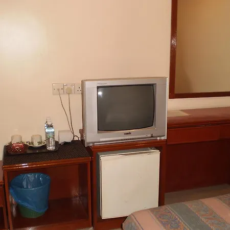 Rj Hotel Skudai-3