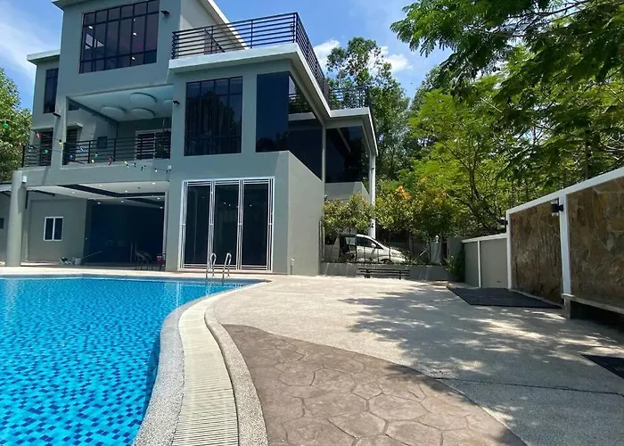 Maxxim Rainforest Retreat - Rawang