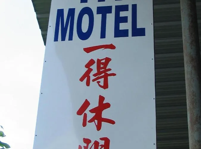 Tit Motel