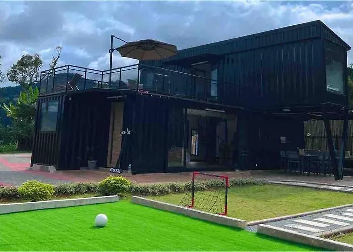 The Black Box Villa - Genting Highland Foot Area