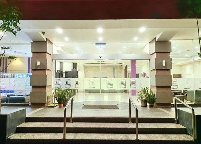 Hotel 98