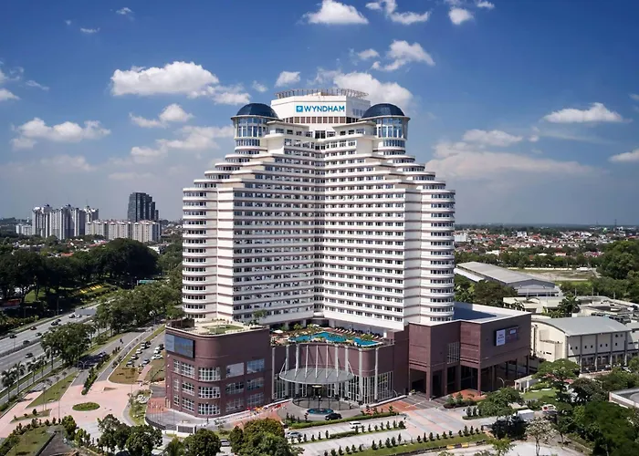 Wyndham Acmar