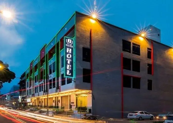 J Suites Hotel