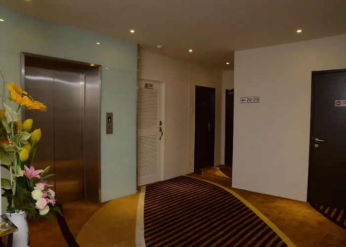 Elegant Hotel