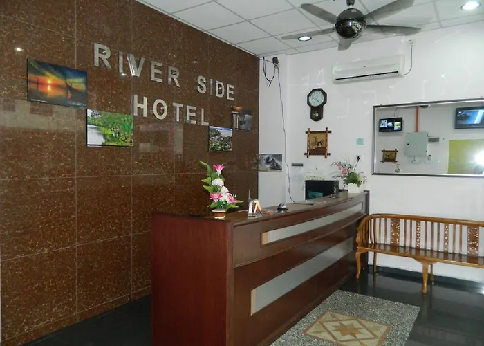River Side Hotel