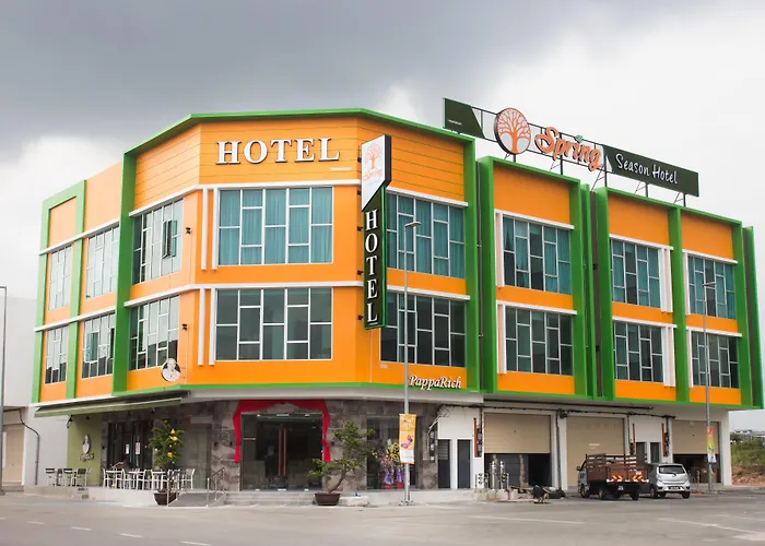 Spring Season Hotel