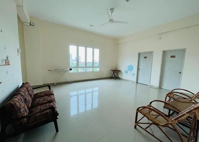 Alexis Kt Roomstay