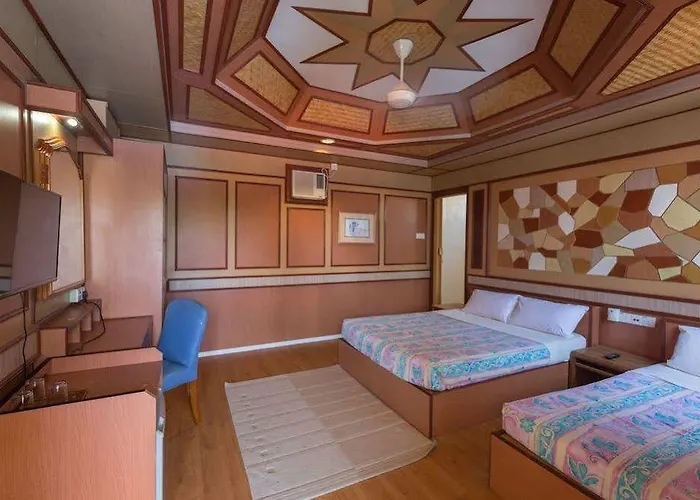 Coral View Island Resort