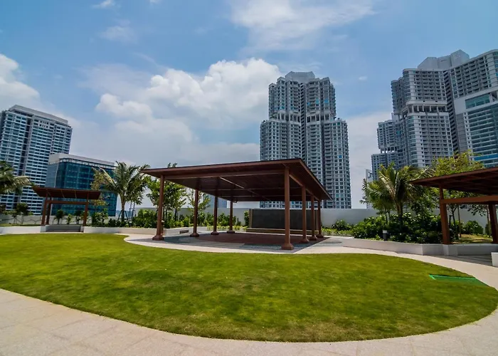 Almas Suites By Subhome