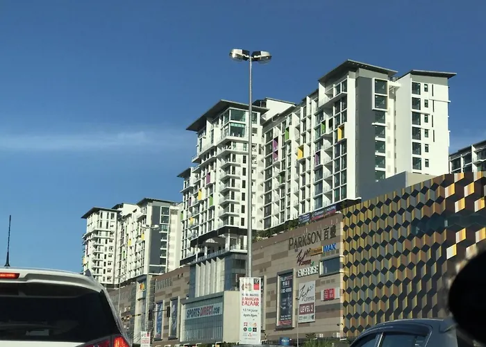 Luco Apartments @ Viva City Megamall